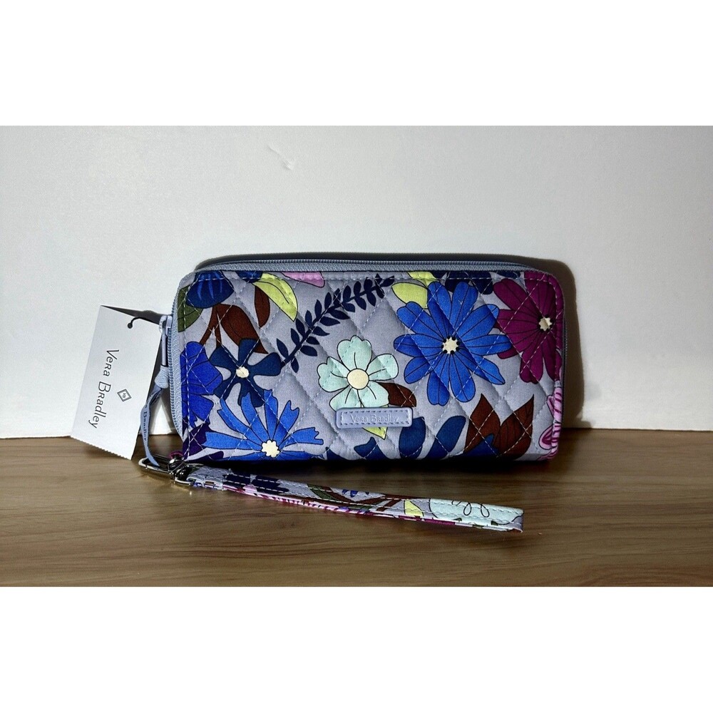Vera Bradley RFID Accordion Wristlet Wallet  Bengal Lily NWT